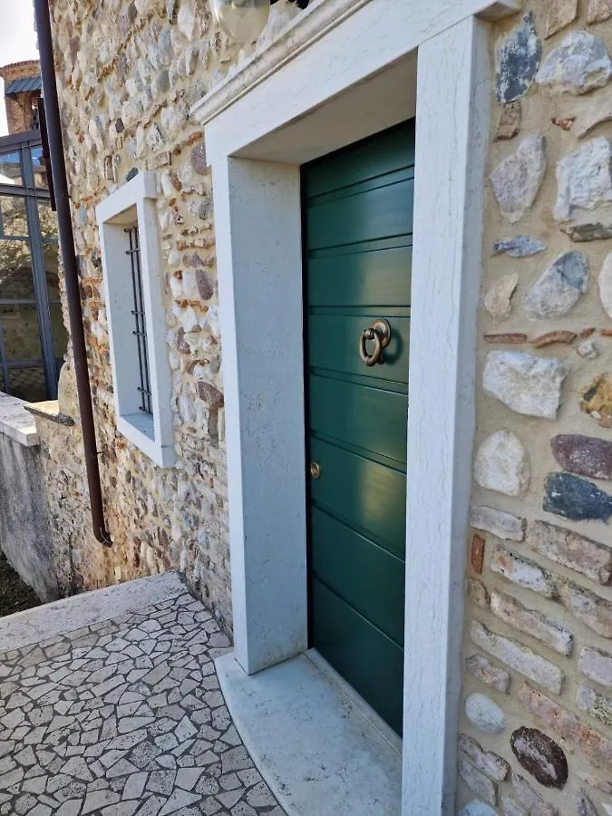Thomas' Castle Apartment Pozzolengo