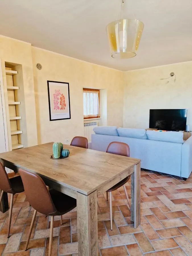 Thomas' Castle Apartment Pozzolengo